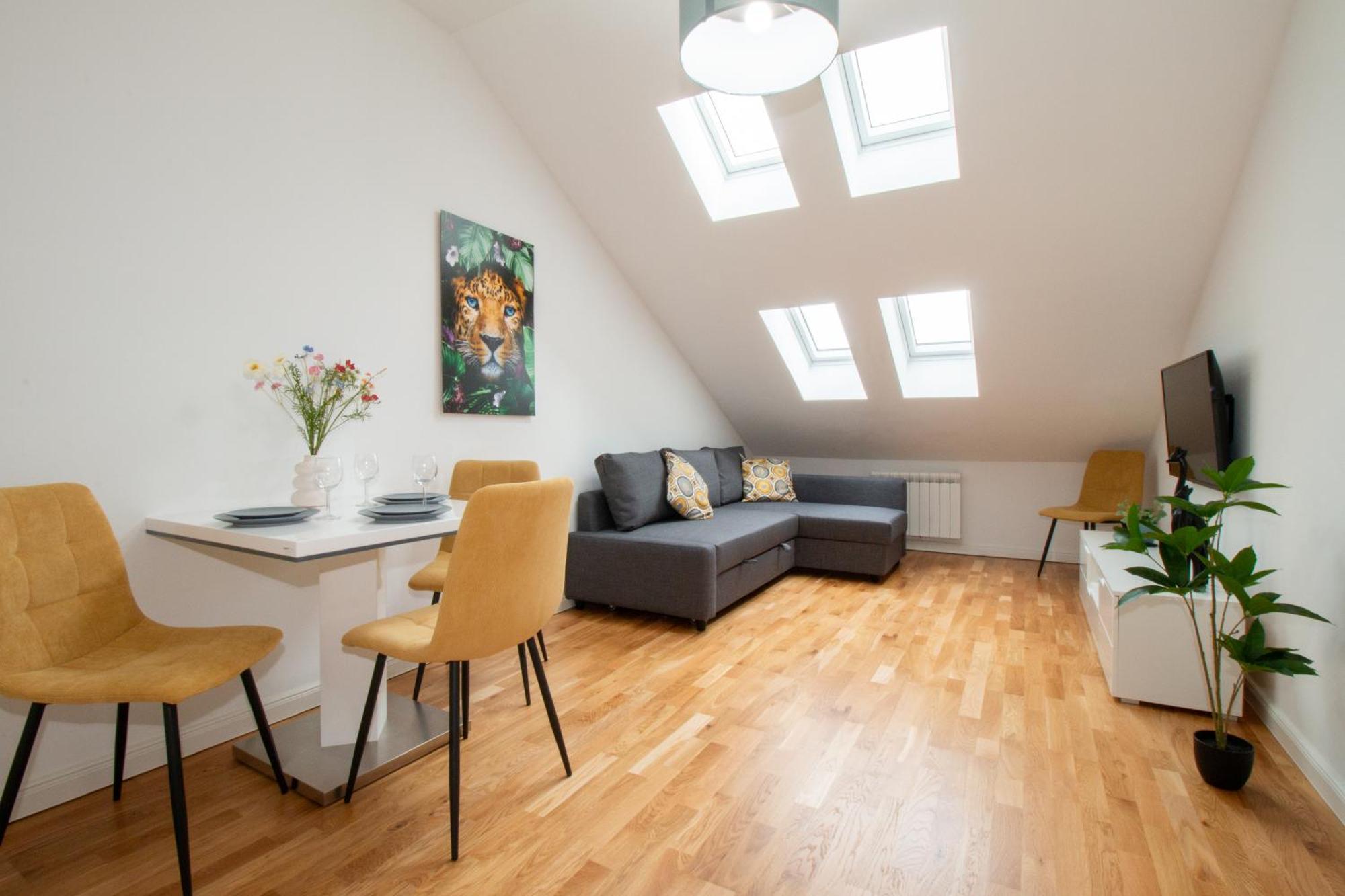 Washingtonova Cr Apartments Прага Екстер'єр фото