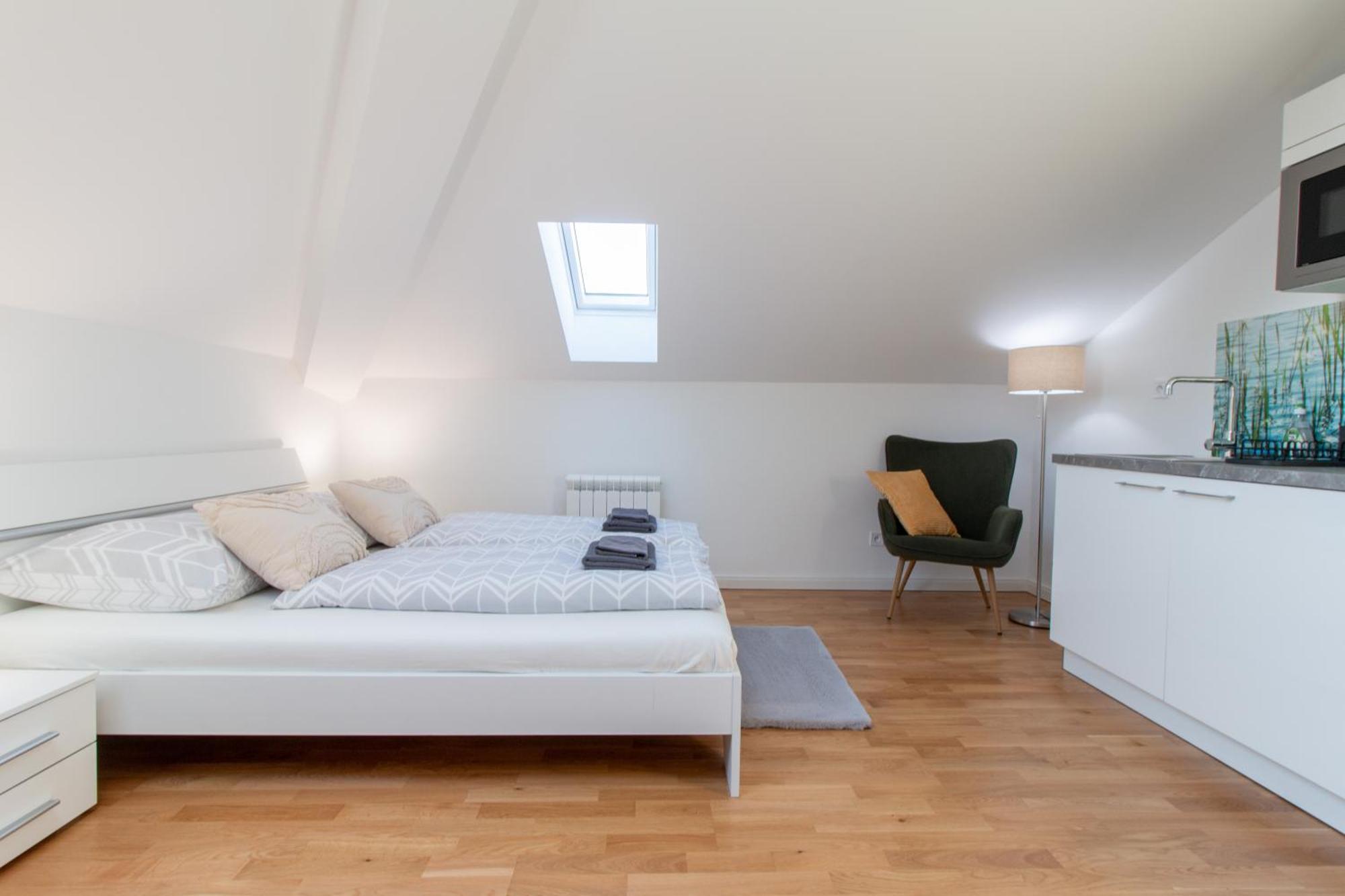 Washingtonova Cr Apartments Прага Екстер'єр фото