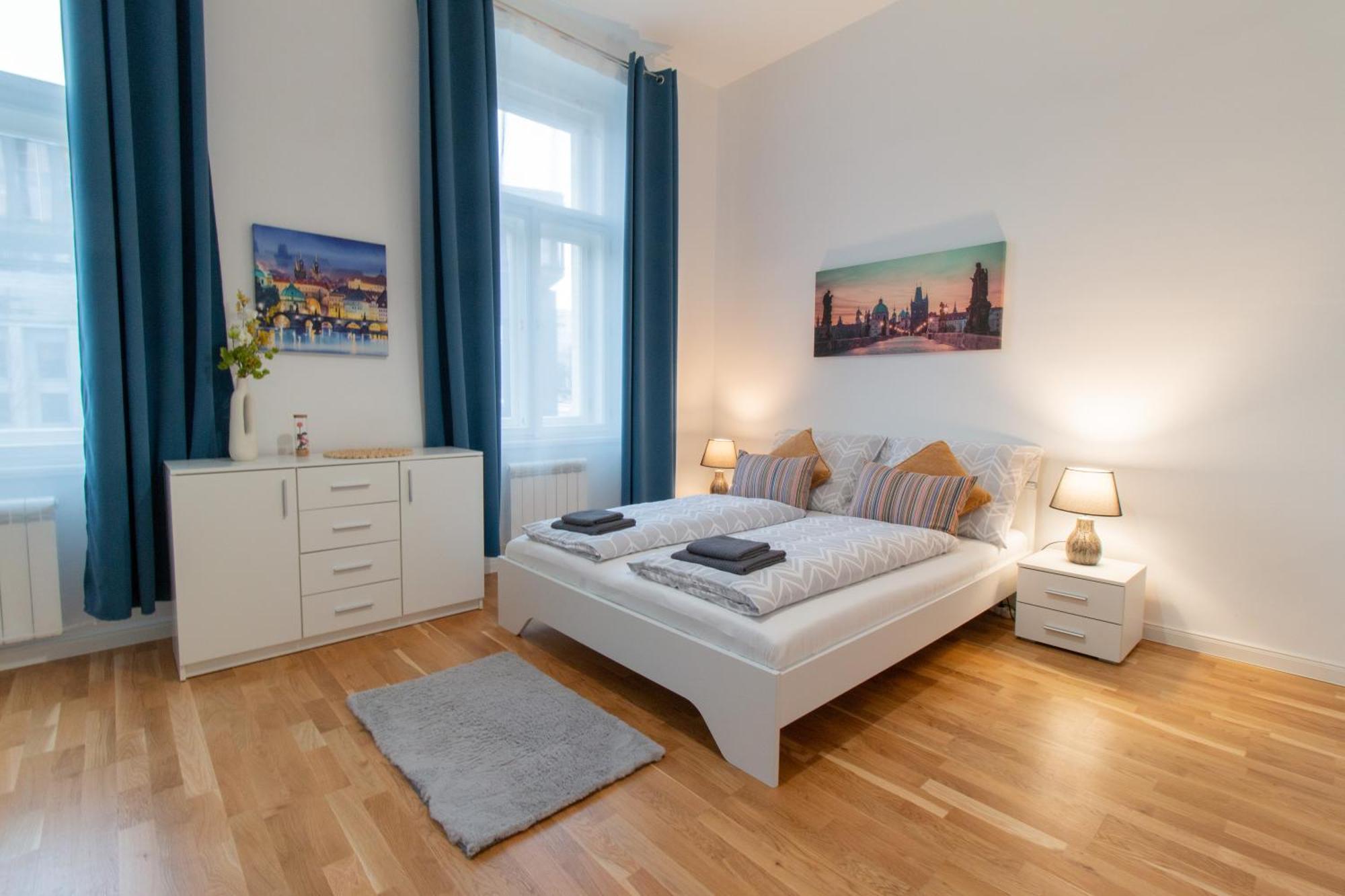 Washingtonova Cr Apartments Прага Екстер'єр фото