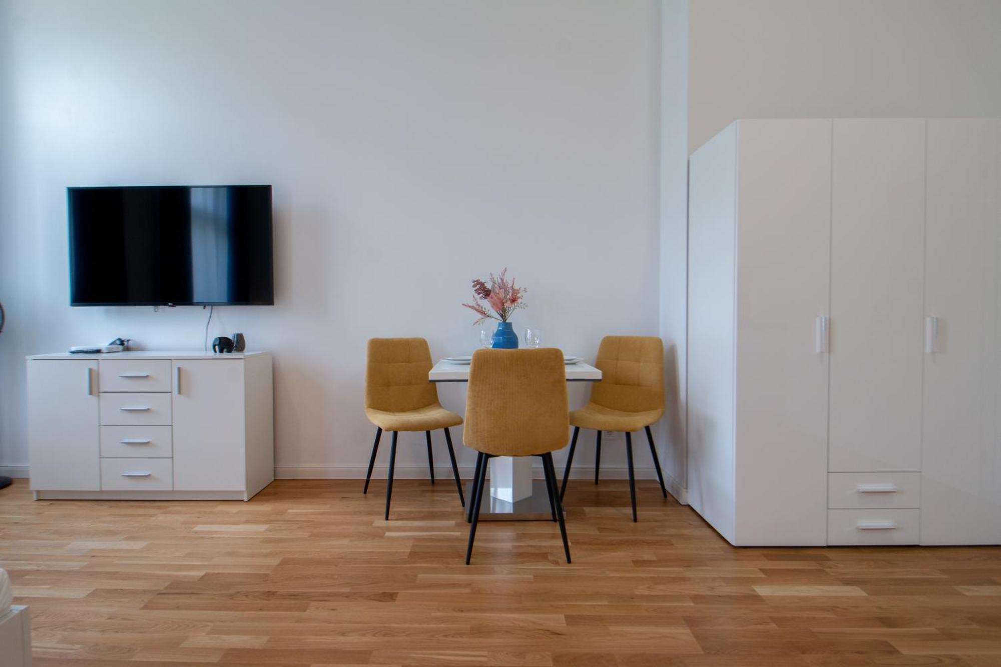 Washingtonova Cr Apartments Прага Екстер'єр фото